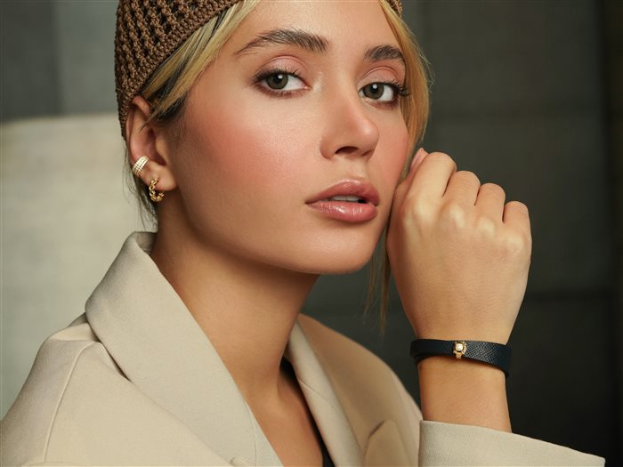 دستبند چرم و طلا زنانه سکان