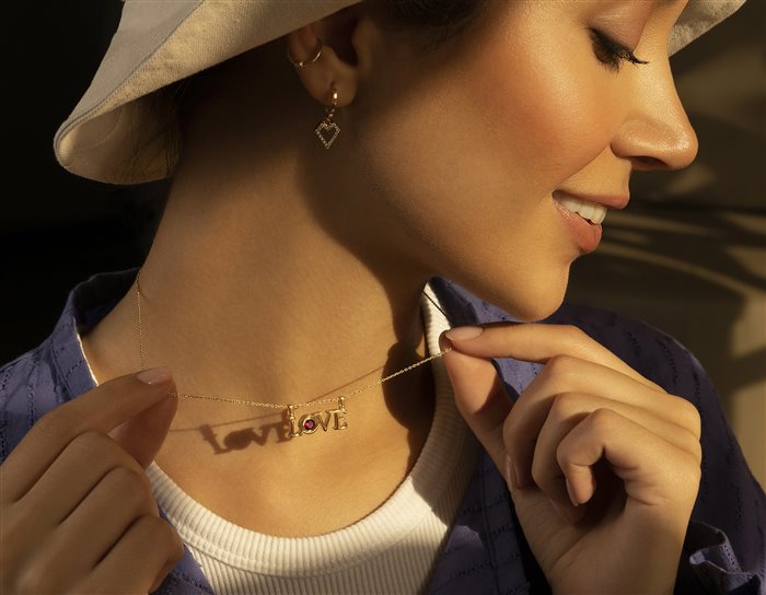 گردنبند طلا زنانه LOVE