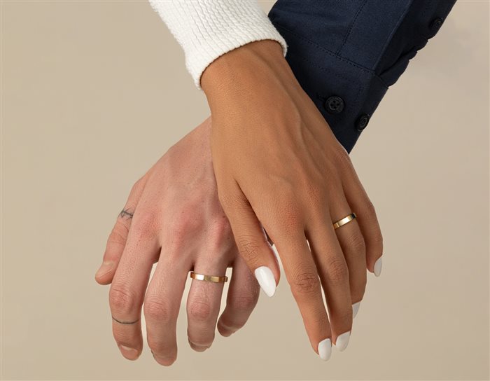 انگشتر طلا زنانه سیمپل