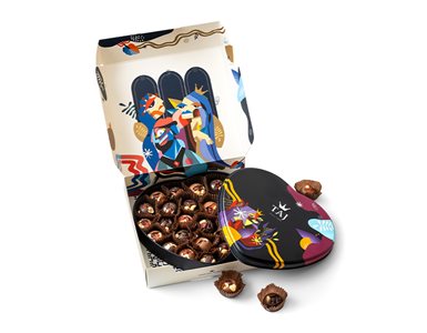 شکلات قلبی تاج