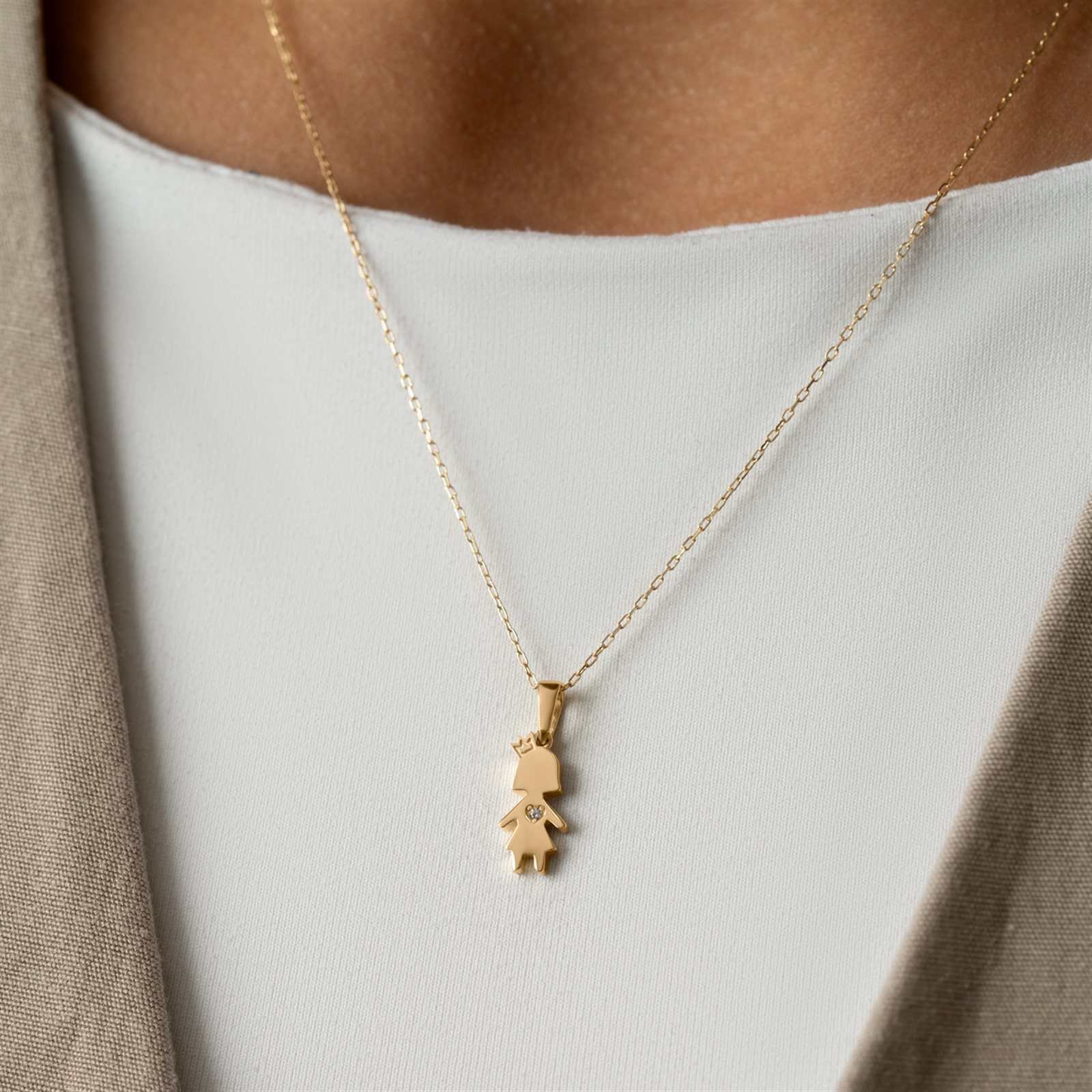 آویز طلا دختر