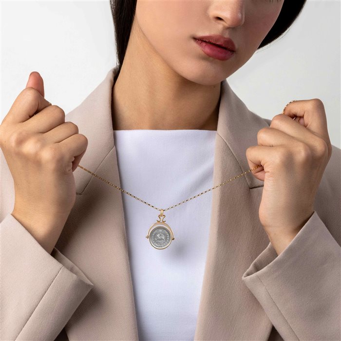 آویز طلا زنانه تاریخ