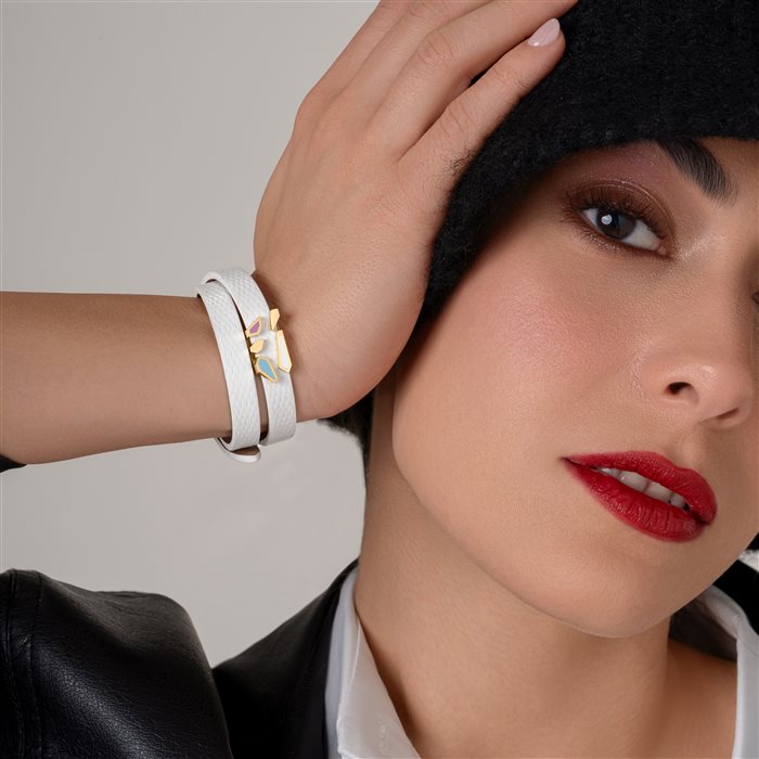 دستبند چرم و طلا زنانه چکاو