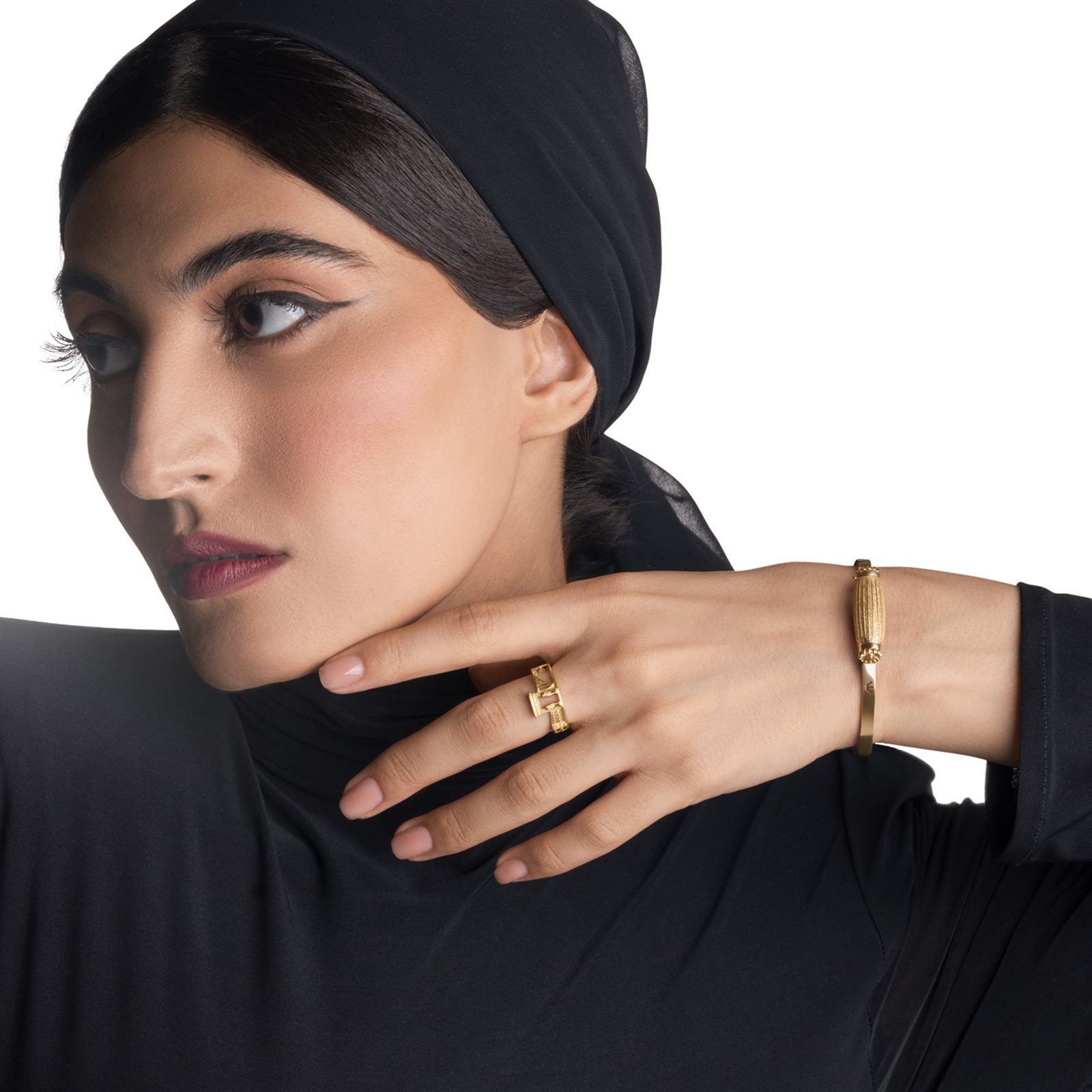 بنگل طلا زنانه منشور بنگل طلا زنانه منشور